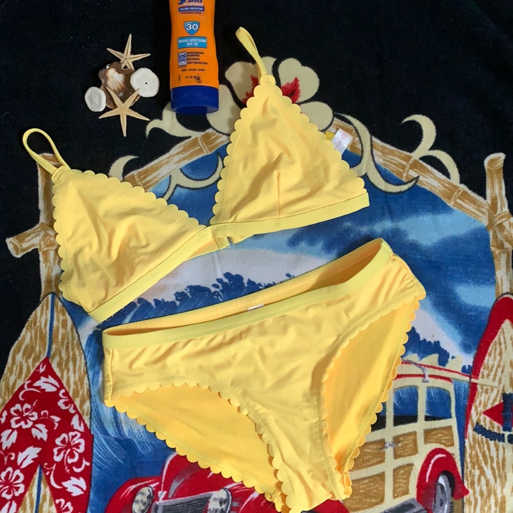 Sunshine yellow M/L bikini